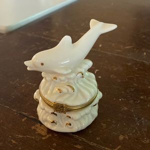 Lenox Treasures The Dolphin Splash Box